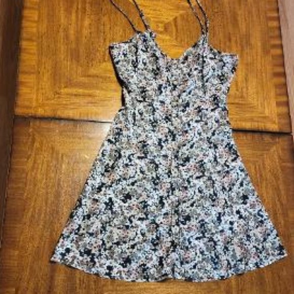 American Eagle Outfitters Dresses & Skirts - American Eagle Button Down Mini Dress